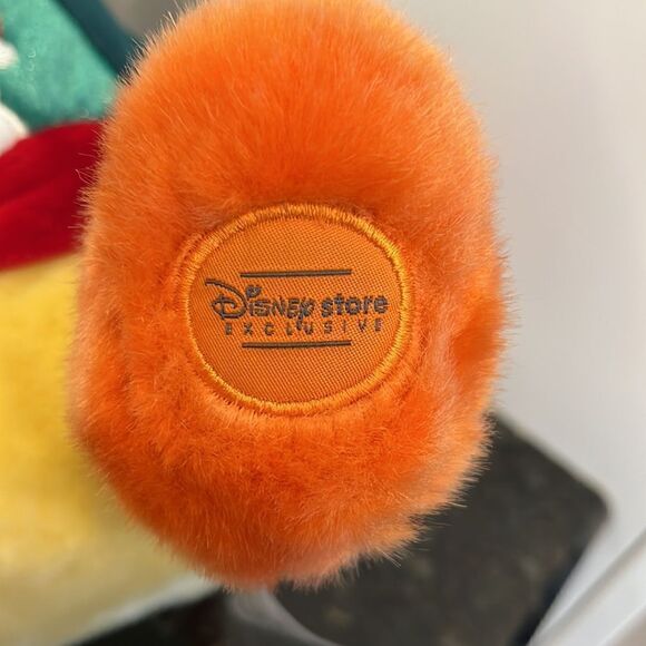 Disney Winnie the pooh Tiger Christmas snowman sweater plush Santa Hat - Picture 7 of 9